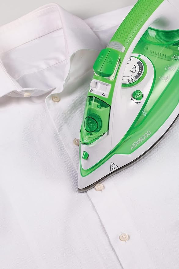Kenwood Steam Iron 2600 Watt Green - STP70.000WG